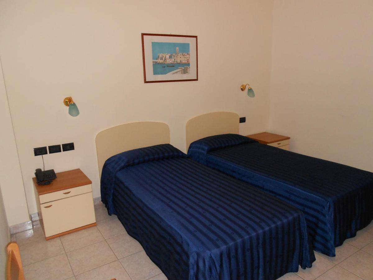 Hotel Santangelo Monte SantʼAngelo المظهر الخارجي الصورة